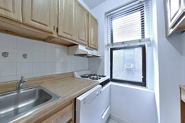 Rented by Platinum Properties