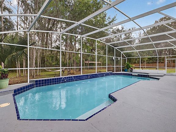 2nd image of 182 Parsons Rd