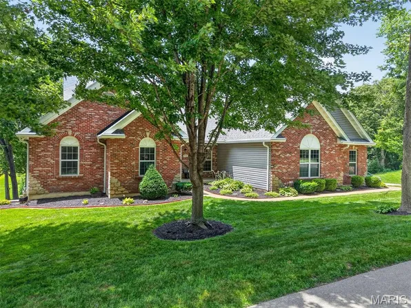 31761 Somerset Ct, Foristell, MO 63348