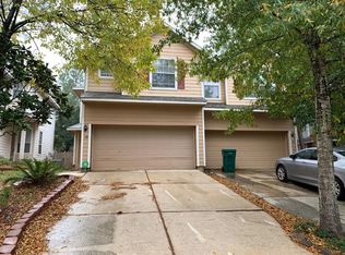 42 Blue Creek Pl, Spring, TX 77382