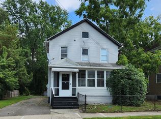 208 Oak St #2R, Binghamton, NY