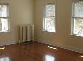 34 Church St, Northport, NY 11768