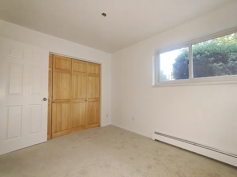 451 Euclid Avenue - Unit 439 — Photo 6