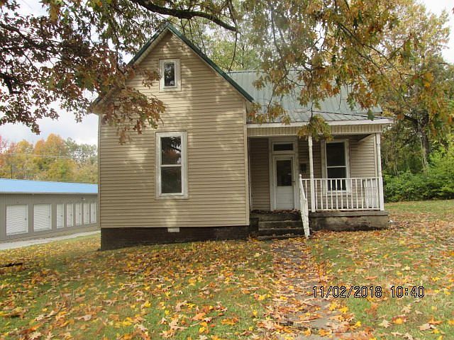 1st image of 113 E Reservoir Ave