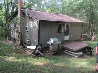 202 Bucktail Dr, Central City, PA 15926