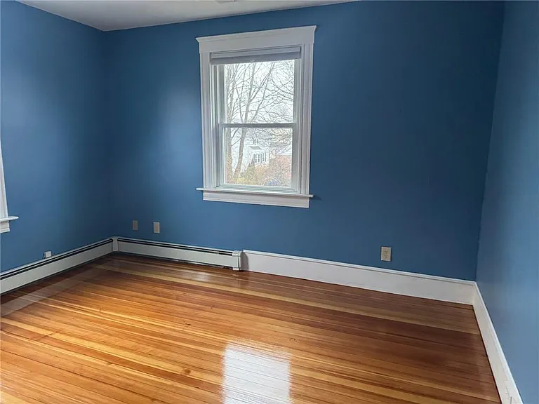 15 Freeborn St #2 — Photo 22