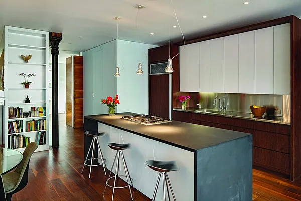 Sold by Stribling | media 2