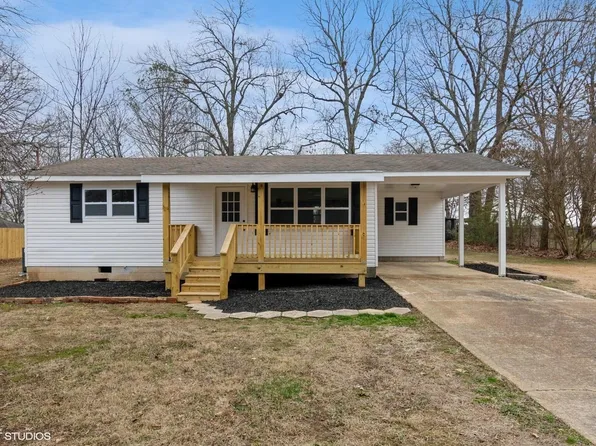 1220 Virginia St, Cherokee, AL 35616