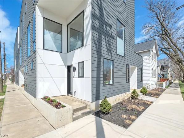 3416 Monroe Ave, Cleveland, OH 44113