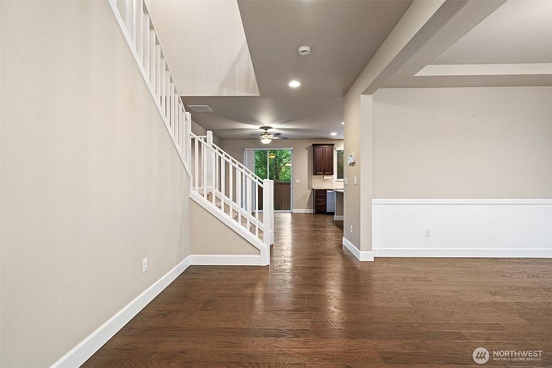4th image of 11320 Taylor Place