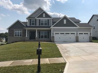 12760 English Walnut Dr, Saint Louis, MO 63131