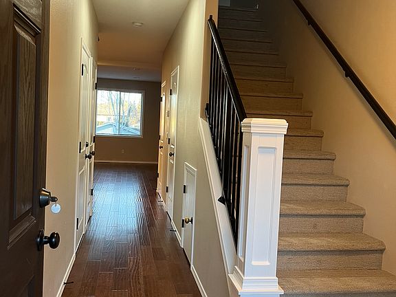 4th image of 6701 NE 56th Way