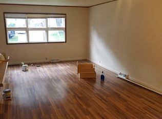 711 Rock St, Peru, IL 61354