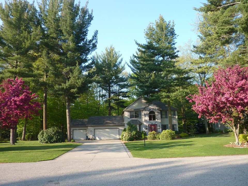 1st image of 1527 Westwood Cir