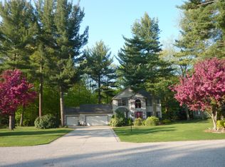 1527 Westwood Cir, Muskegon, MI 49441