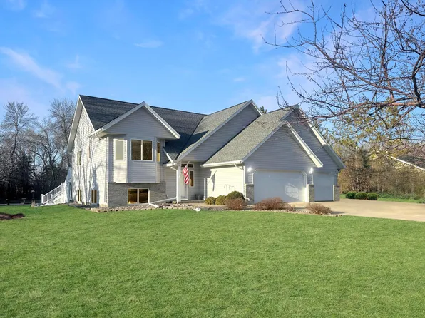 726 37th Ave NE, Willmar, MN 56201