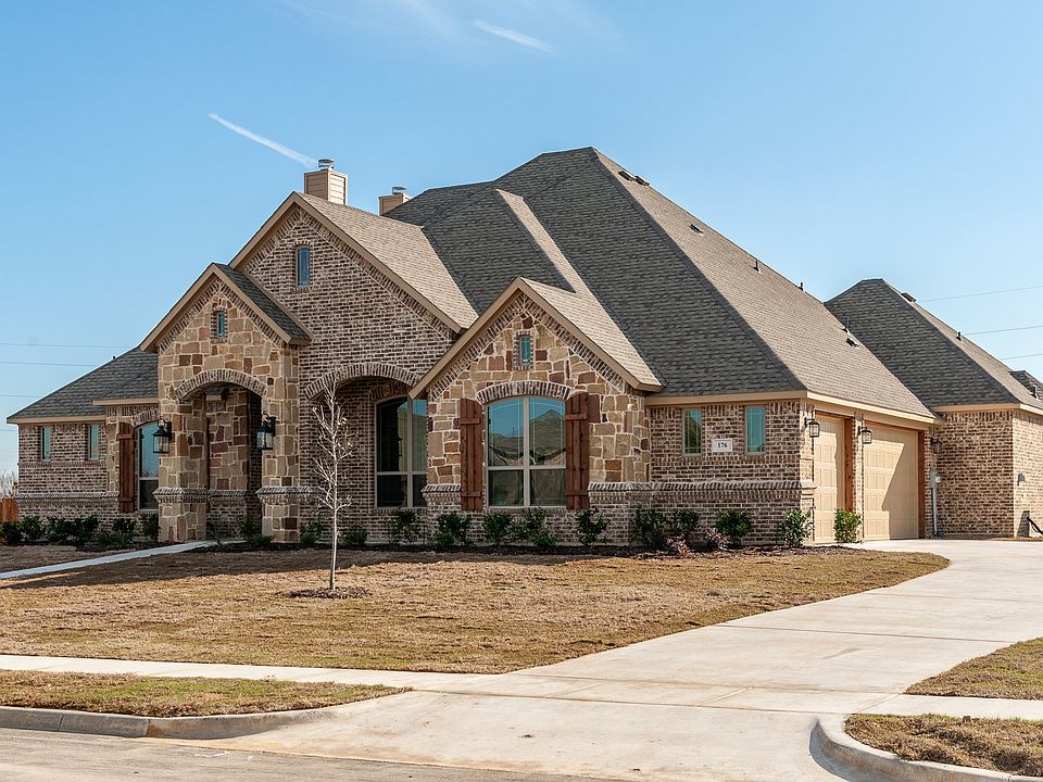 1st image of 176 Sapphire Ln