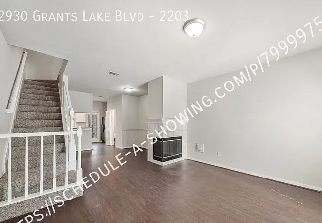 2930 Grants Lake Blvd — Photo 2