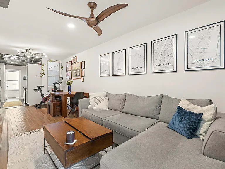 421 Adams St #2R — Photo 3