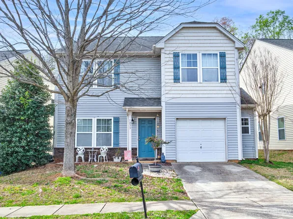 1033 Joselynn Dr, Gastonia, NC 28054