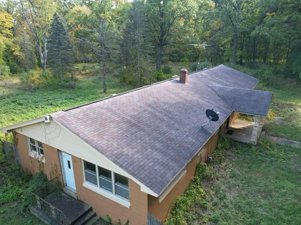 4944 W Us Highway 20, La Porte, IN 46350