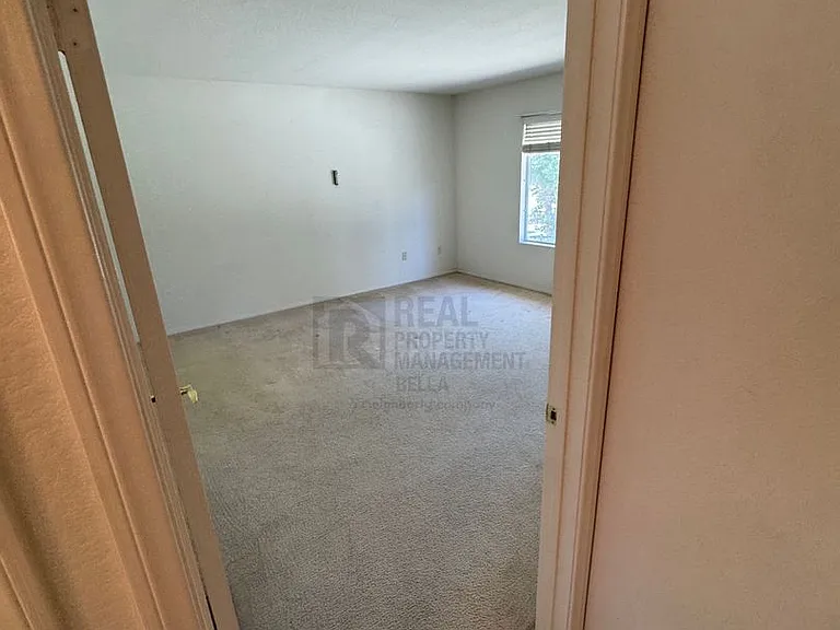 1266 Euclid St — Photo 21