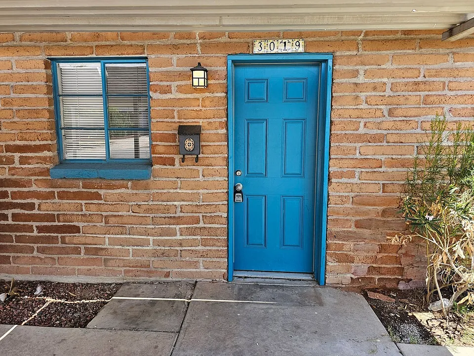 3019 E Alta Vista St