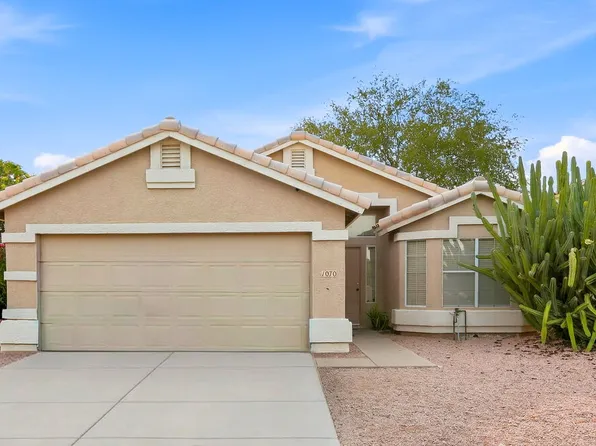 1070 N Robins Way, Chandler, AZ 85225