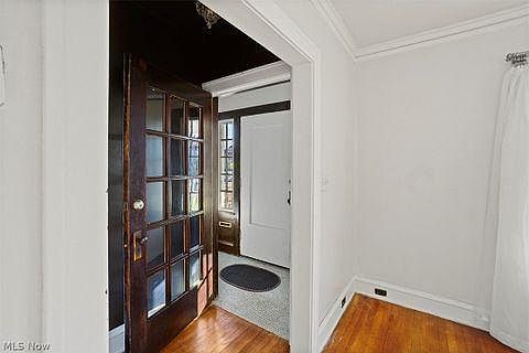 3rd image of 13860 Clifton Blvd #1