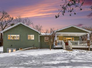 7169 Sherwood Hwy, Bellevue, MI 49021