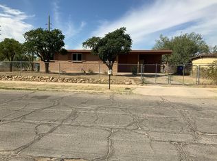 7270 S Missiondale Rd, Tucson, AZ 85756