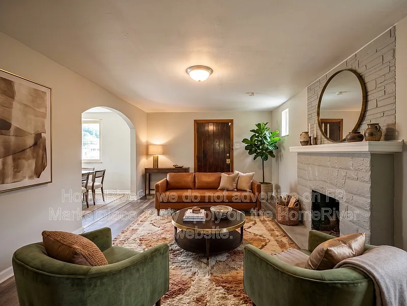 3 bed, 1.0 bath, 1056 sqft, $1,300 — Photo 4