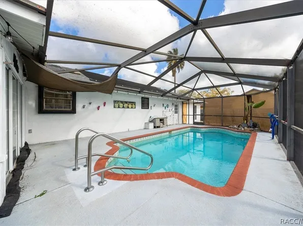 1 Cherry Ln, Ocala, FL 34472