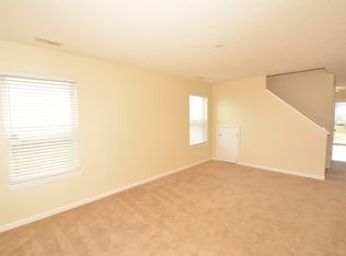 679 Blue Meadow Dr, Greenwood, IN 46143