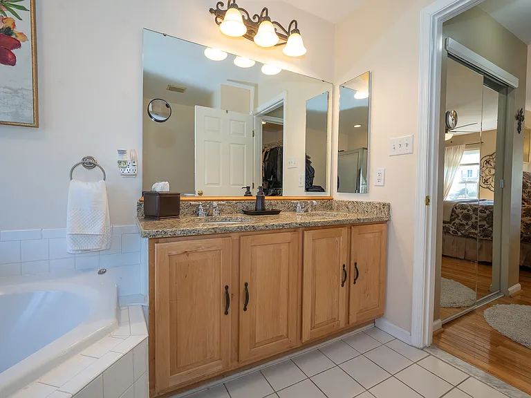 903 Maplewood Dr — Photo 69