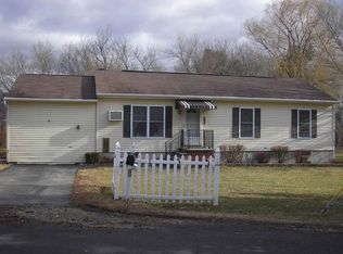 122 Sunset Dr, Schoharie, NY