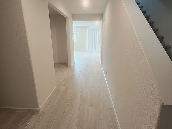 5th image of 4057 Expedition Ln