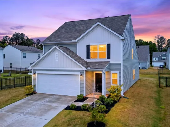 505 Cassell Ct, Piedmont, SC 29673