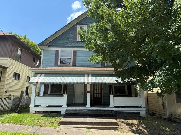 825-827 Cypress Ave, Johnstown, PA 15902