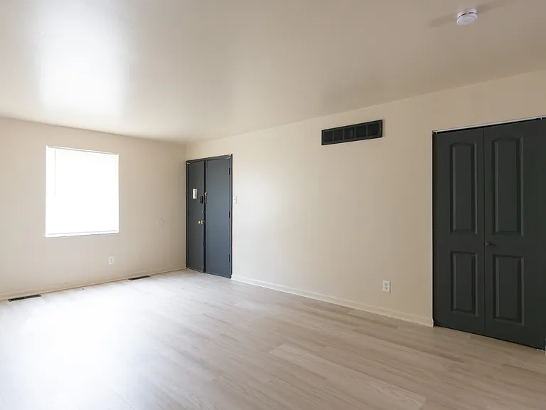 Timber Place Apartments — Photo 11