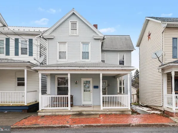 347 Moore St, Millersburg, PA 17061