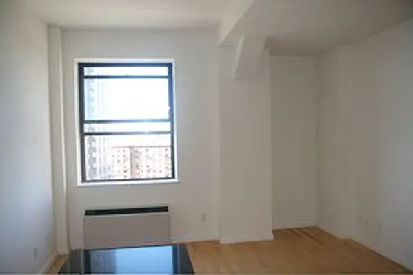 Rented by Town Residential | media 69