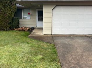 742 Benjamin Ave, Cottage Grove, OR 97424