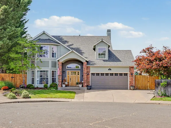 575 Carriage Ct, Jacksonville, OR 97530