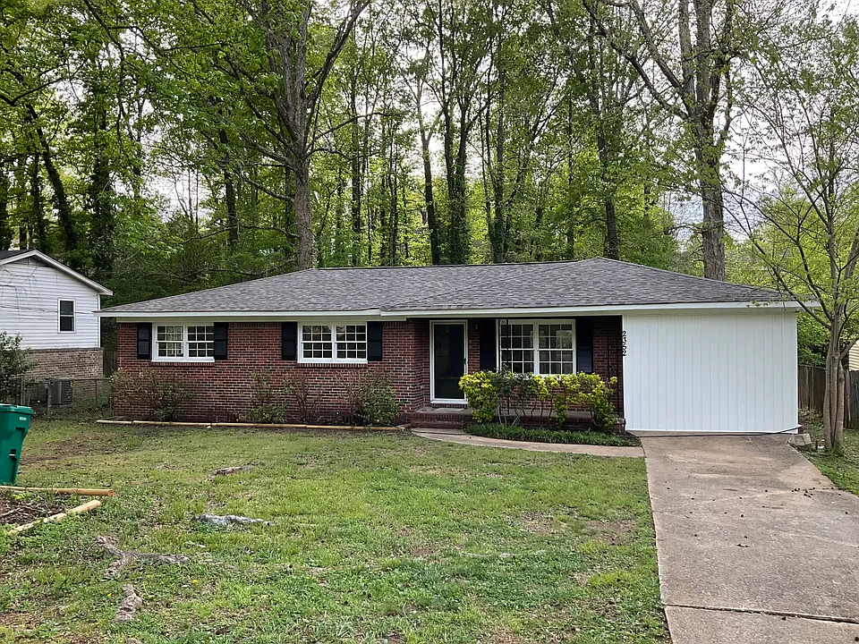 2352 3rd Way NE