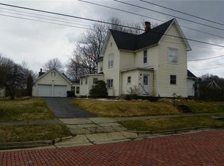 31 Hall Ave, Jamestown, NY 14701