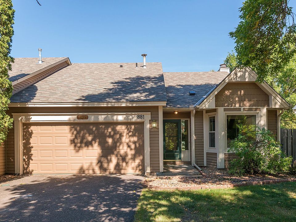1st image of 881 Greenhaven Dr