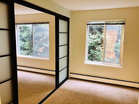 3rd image of 1737 Jackson St APT 203