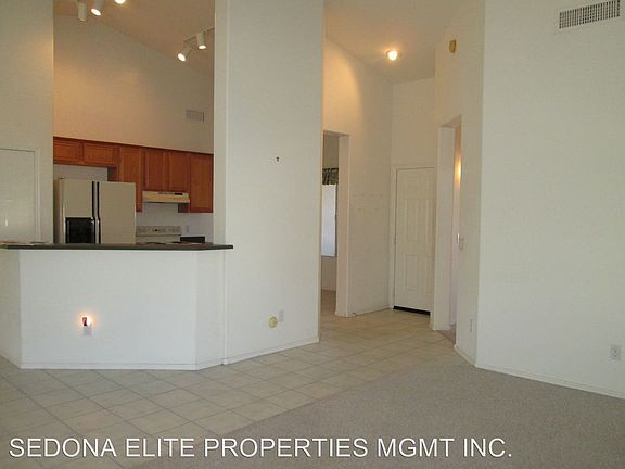 3rd image of 1785 W Dart Cir