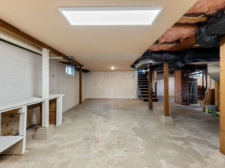 315 SE Davis St — Photo 33
